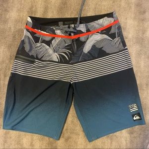 Quiksilver Board swim shorts
